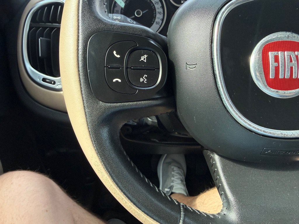 Used 2014 FIAT 500L Lounge FWD image 29