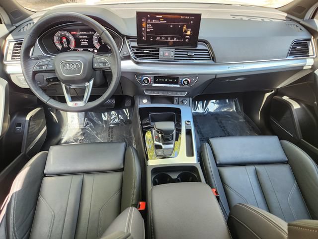 Used 2025 Audi Q5 2.0T Premium Plus w/ Premium Plus Package AWD/4WD image 24