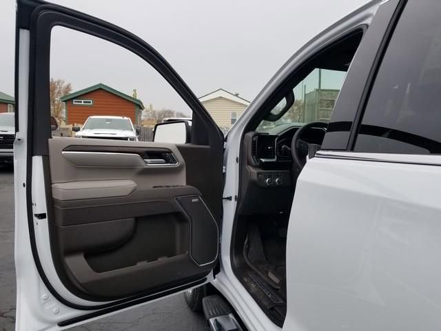 New 2026 GMC Sierra 1500 SLT w/ SLT Premium Plus Package image 9