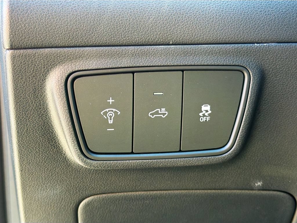 Used 2024 Hyundai Santa Cruz SEL FWD image 10