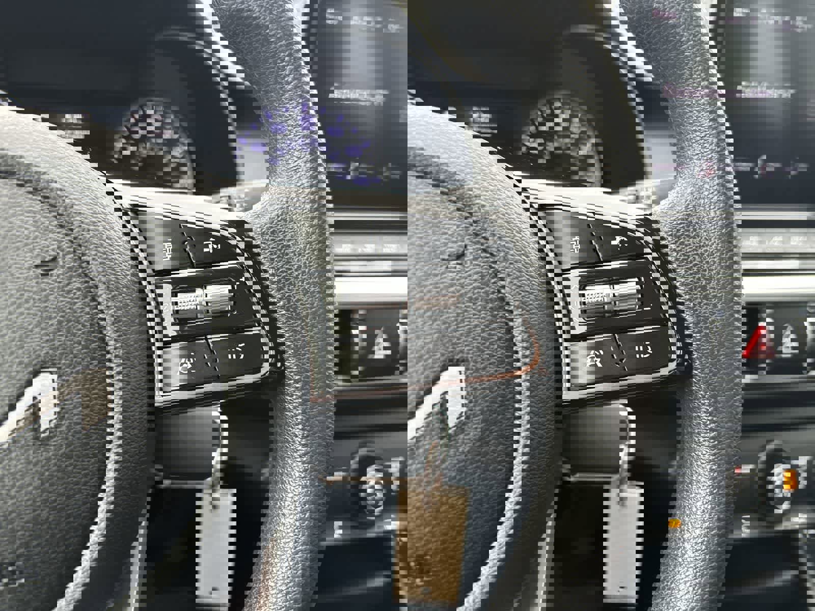 Used 2023 Kia Forte LXS image 13