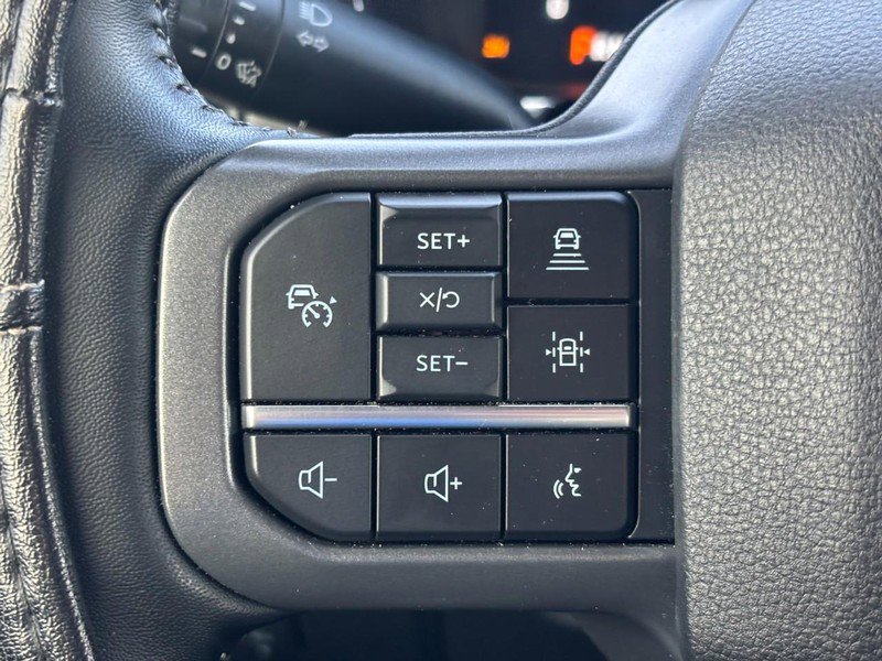 Used 2023 Ford F150 Lariat w/ Equipment Group 502A High image 19