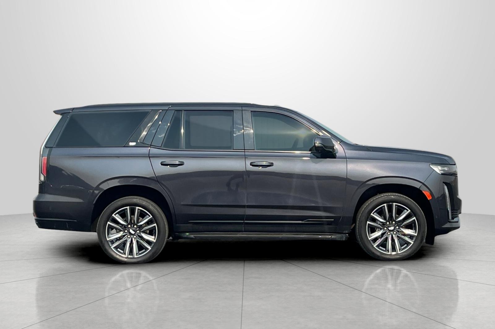 Used 2023 Cadillac Escalade Sport image 4