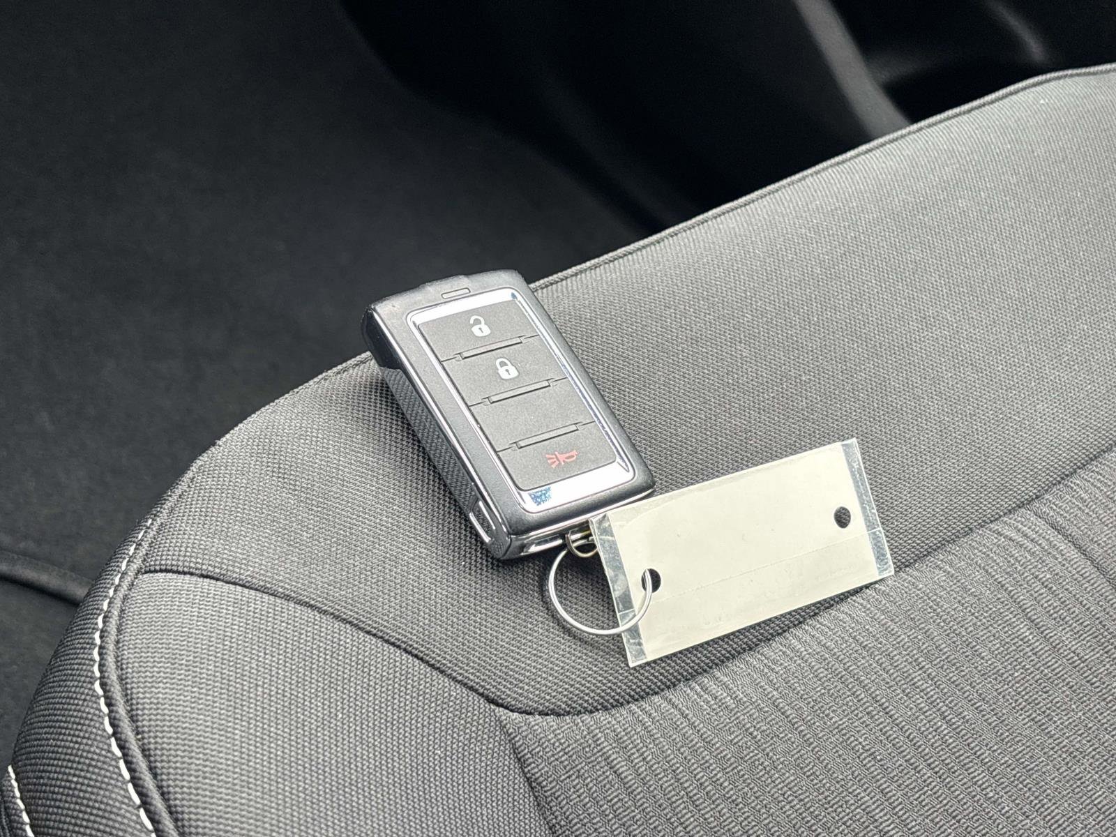 Used 2024 Jeep Grand Cherokee Laredo w/ Trailer Tow Package image 21