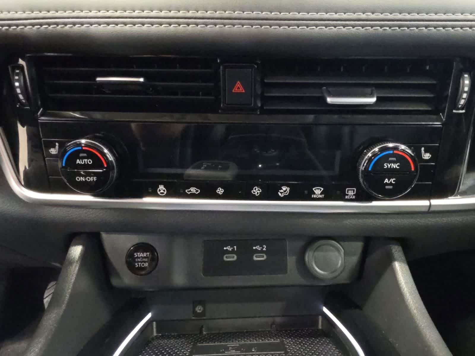 Used 2026 Nissan Rogue SL AWD/4WD image 24