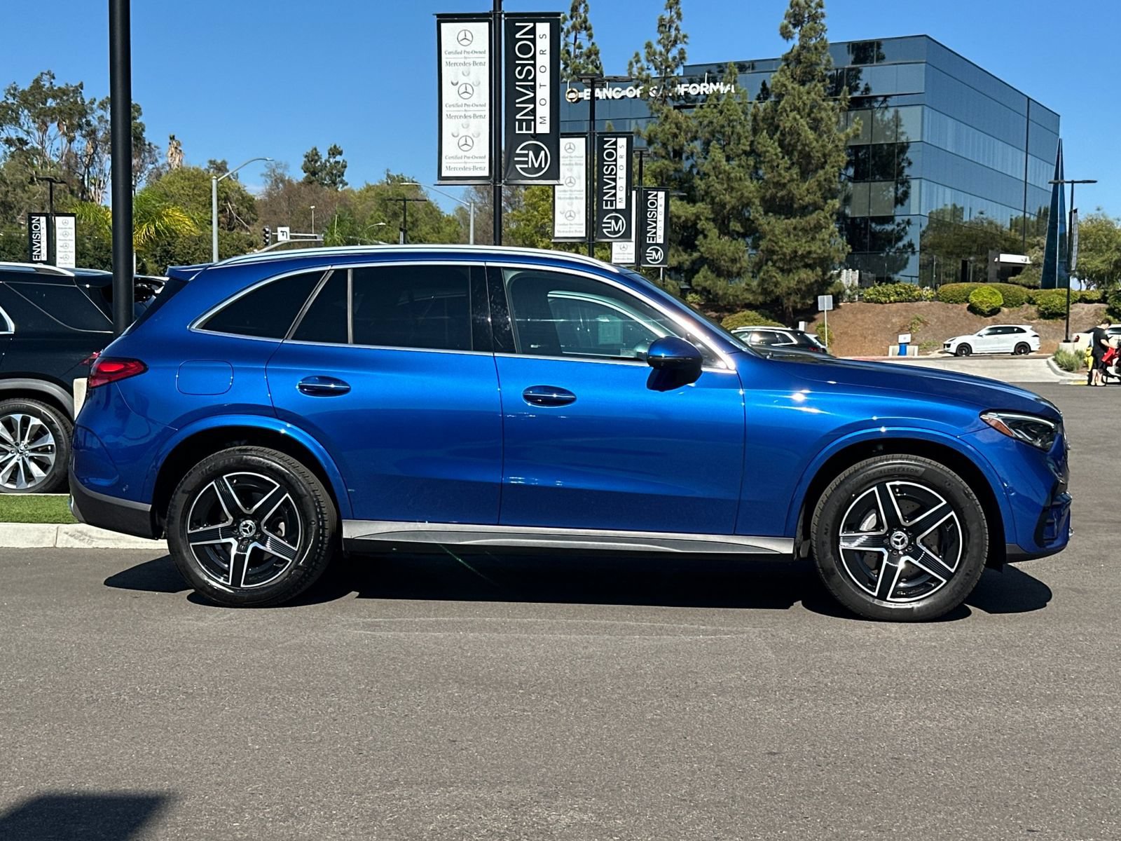 Certified 2026 Mercedes-Benz GLC 300 4MATIC image 2