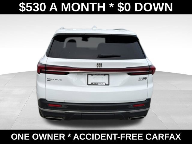 Used 2025 Buick Enclave Preferred AWD/4WD image 4