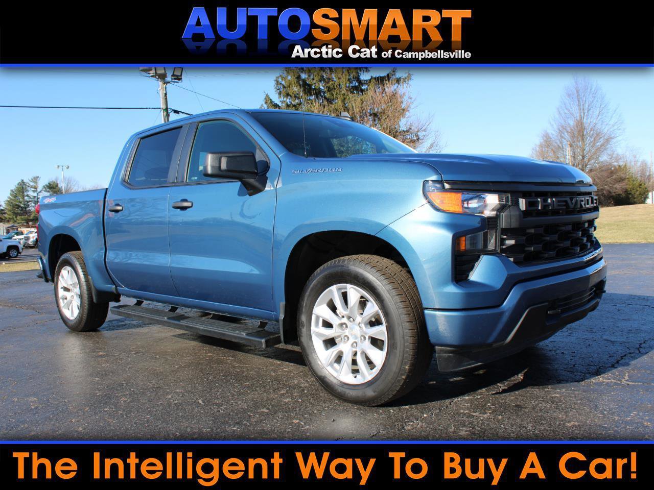 Used 2024 Chevrolet Silverado 1500 Custom image 1