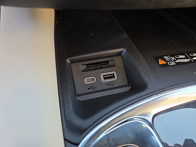 Used 2023 Buick Enclave Essence w/ Experience Buick Package image 28