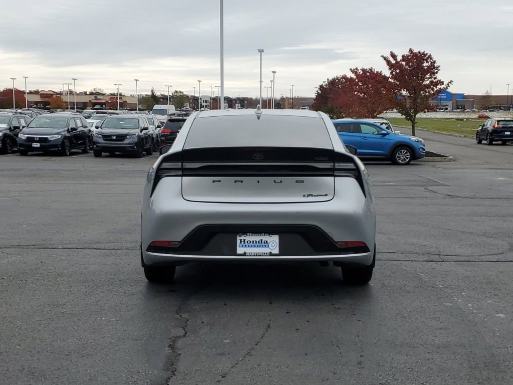 Used 2024 Toyota Prius Prime XSE image 6
