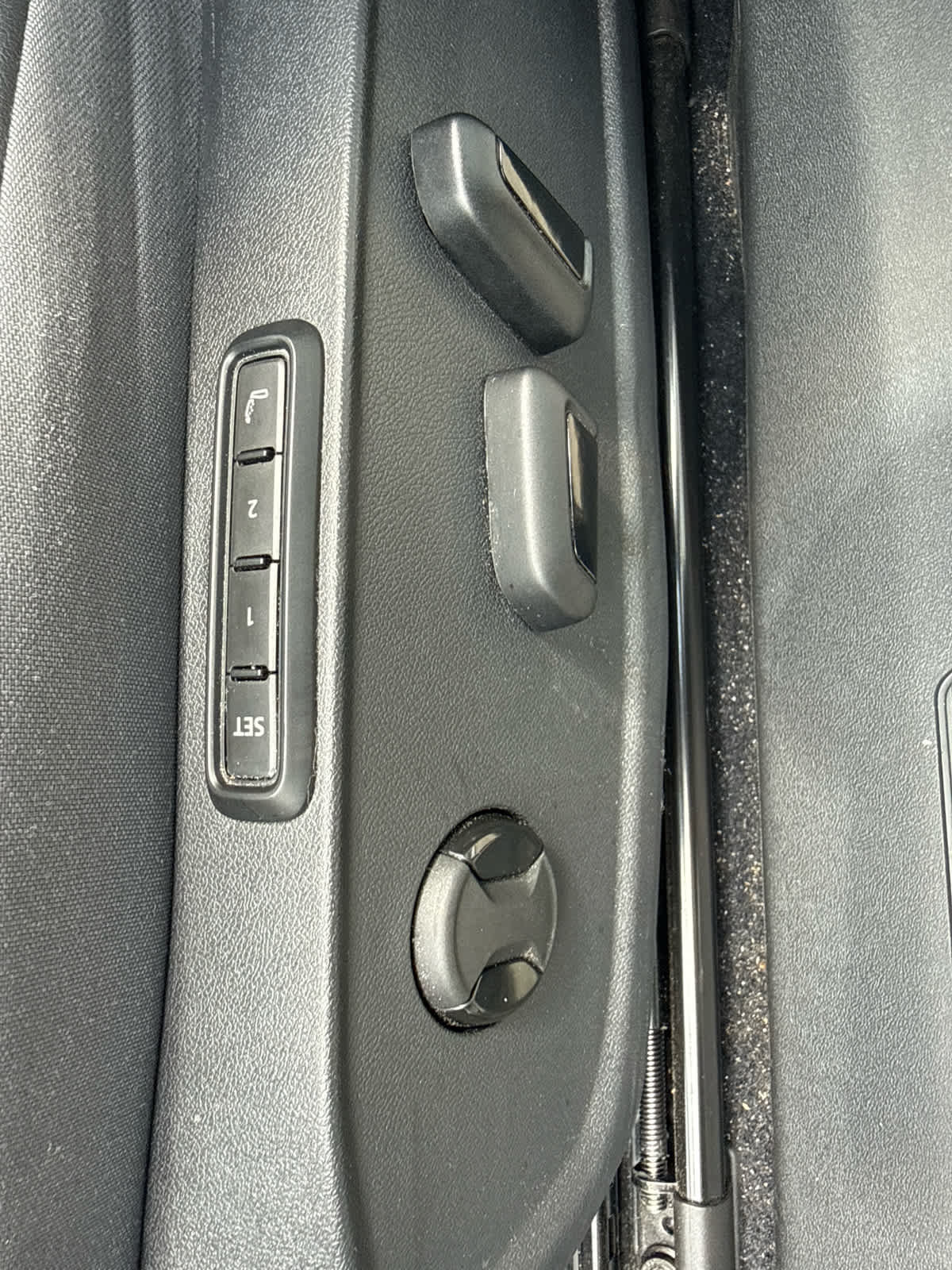Used 2023 Volkswagen ID.4 Pro S AWD/4WD image 17