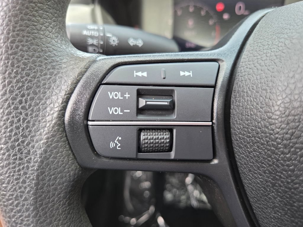 Certified 2024 Honda Accord EX image 21