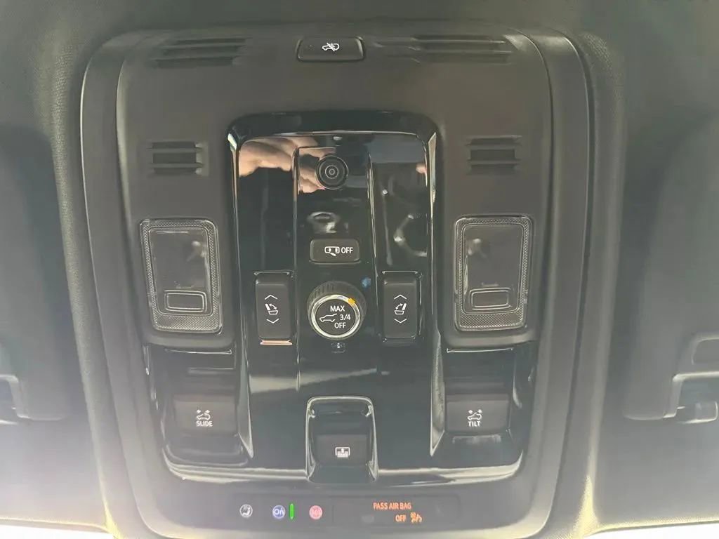 New 2026 Cadillac Escalade Sport w/ Touring Package image 22