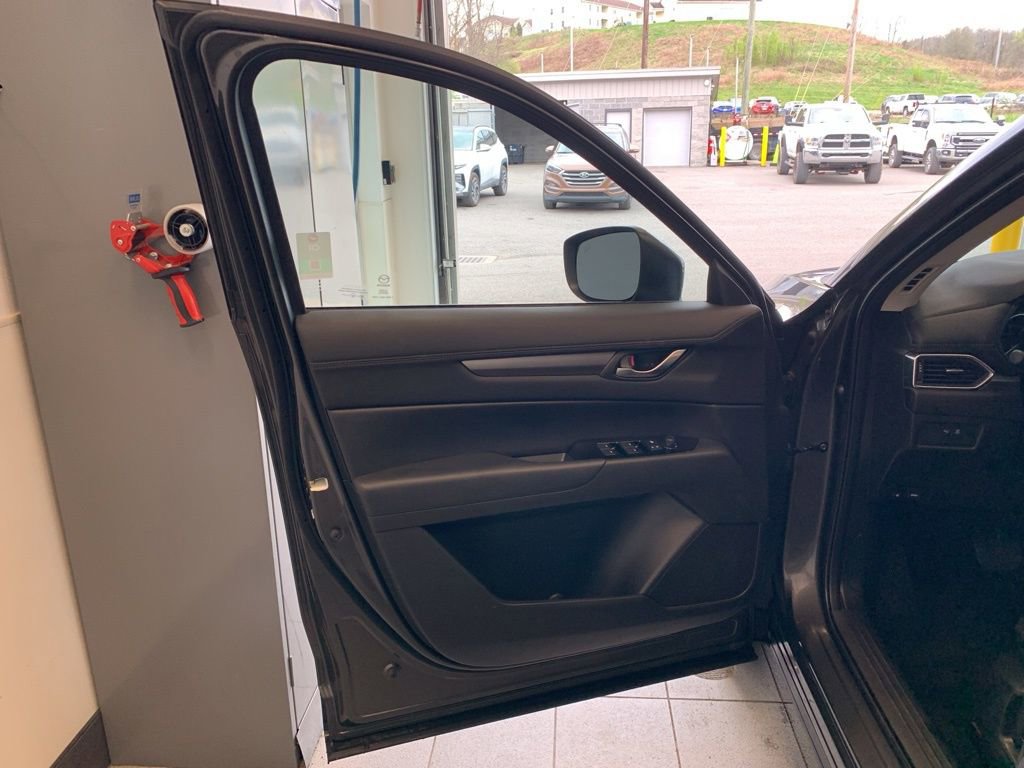 Used 2023 MAZDA CX-5 AWD 2.5 S w/ Select Package image 11