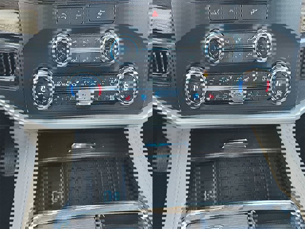 Used 2024 Ford Expedition Max Limited image 25