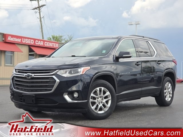 Used 2020 Chevrolet Traverse LT w/ Driver Confidence II Package AWD/4WD image 1