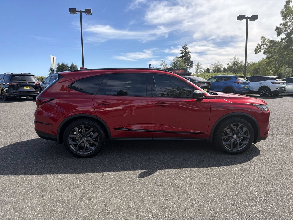 Used 2022 Acura MDX A-Spec AWD/4WD image 2