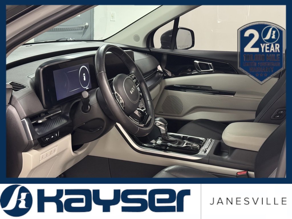Used 2024 Kia Carnival SX Prestige image 7