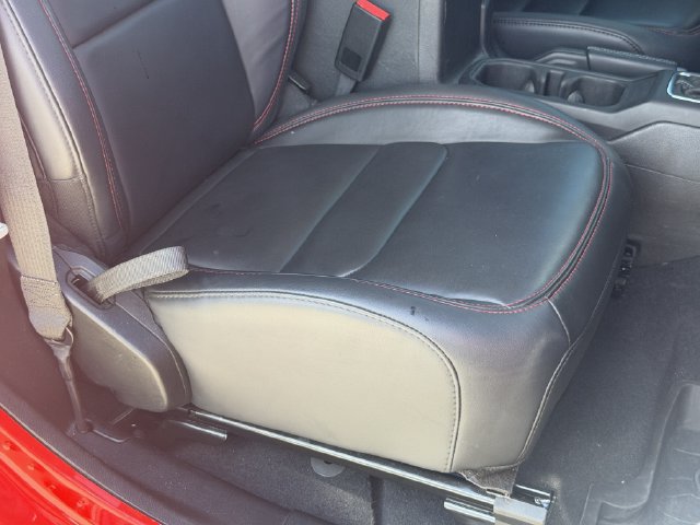 Used 2024 Jeep Wrangler Rubicon AWD/4WD image 17