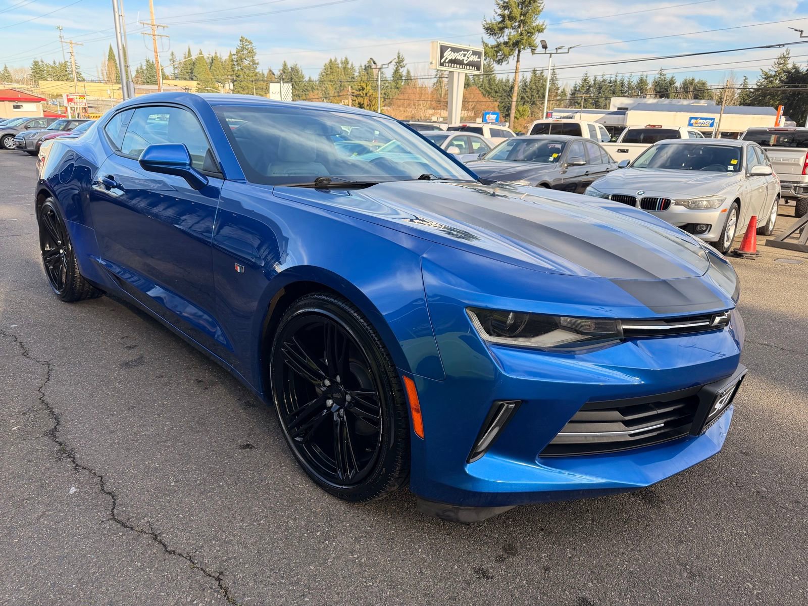 Used 2016 Chevrolet Camaro LT w/ RS Package RWD image 6