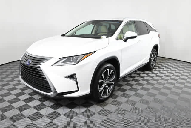 Used 2018 Lexus RX 450hL Premium w/ Premium Package image 2