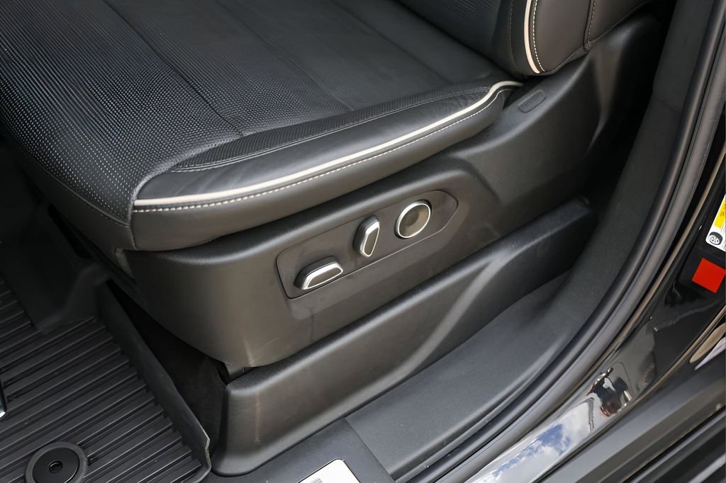 Certified 2024 Cadillac Escalade Sport w/ Touring Package image 8