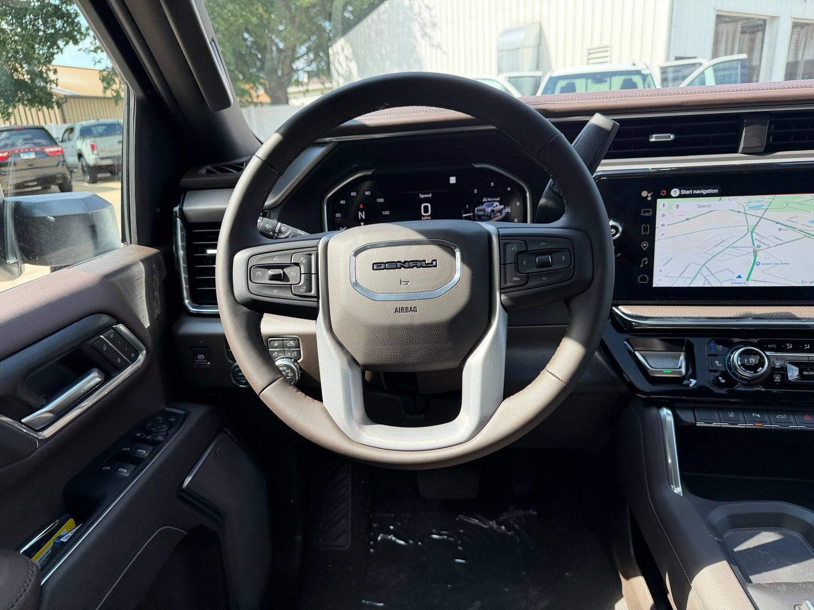 New 2026 GMC Sierra 3500 Denali w/ Denali Reserve Package AWD/4WD image 13