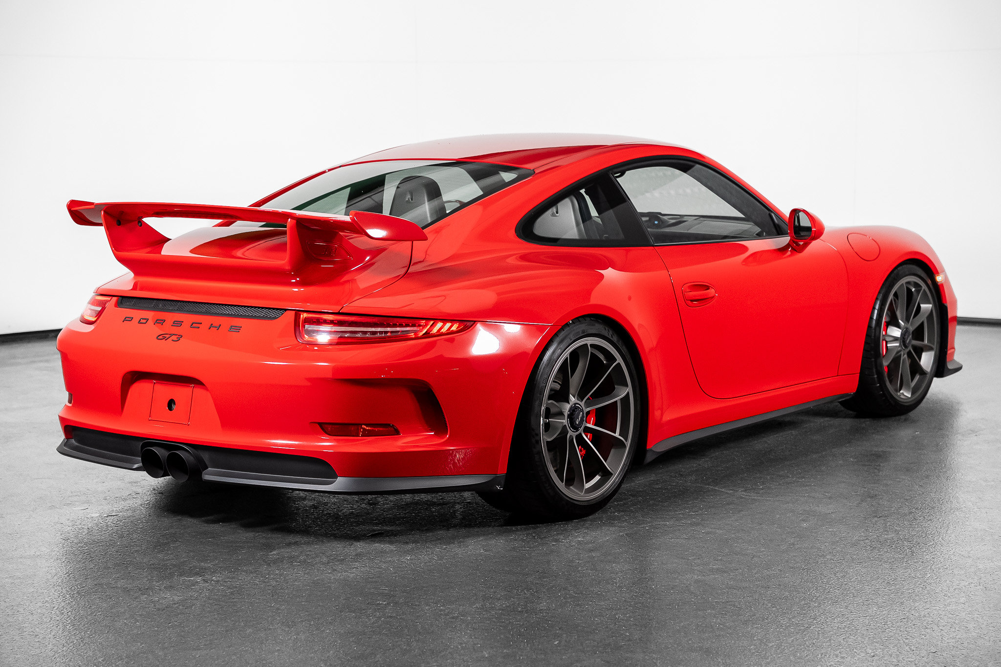 Used 2015 Porsche 911 GT3 RWD image 29