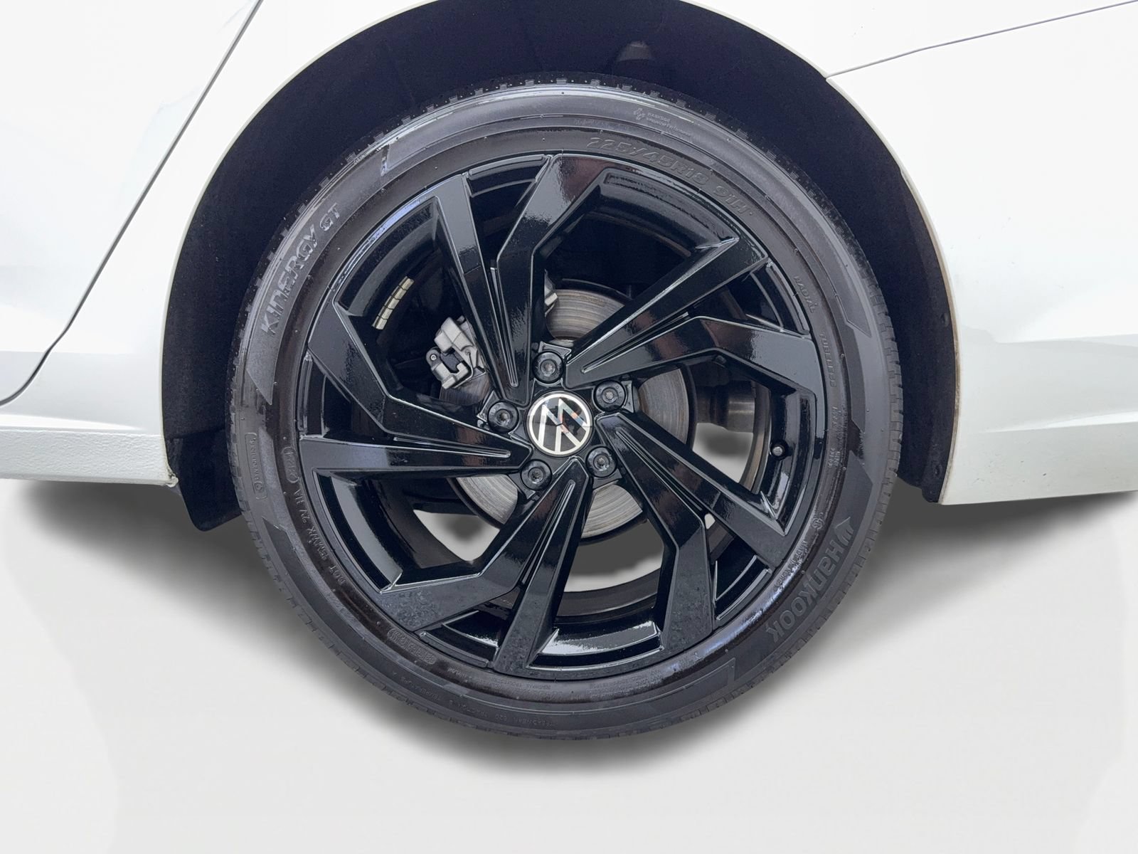 Used 2025 Volkswagen Jetta SE w/ Sunroof Package FWD image 50