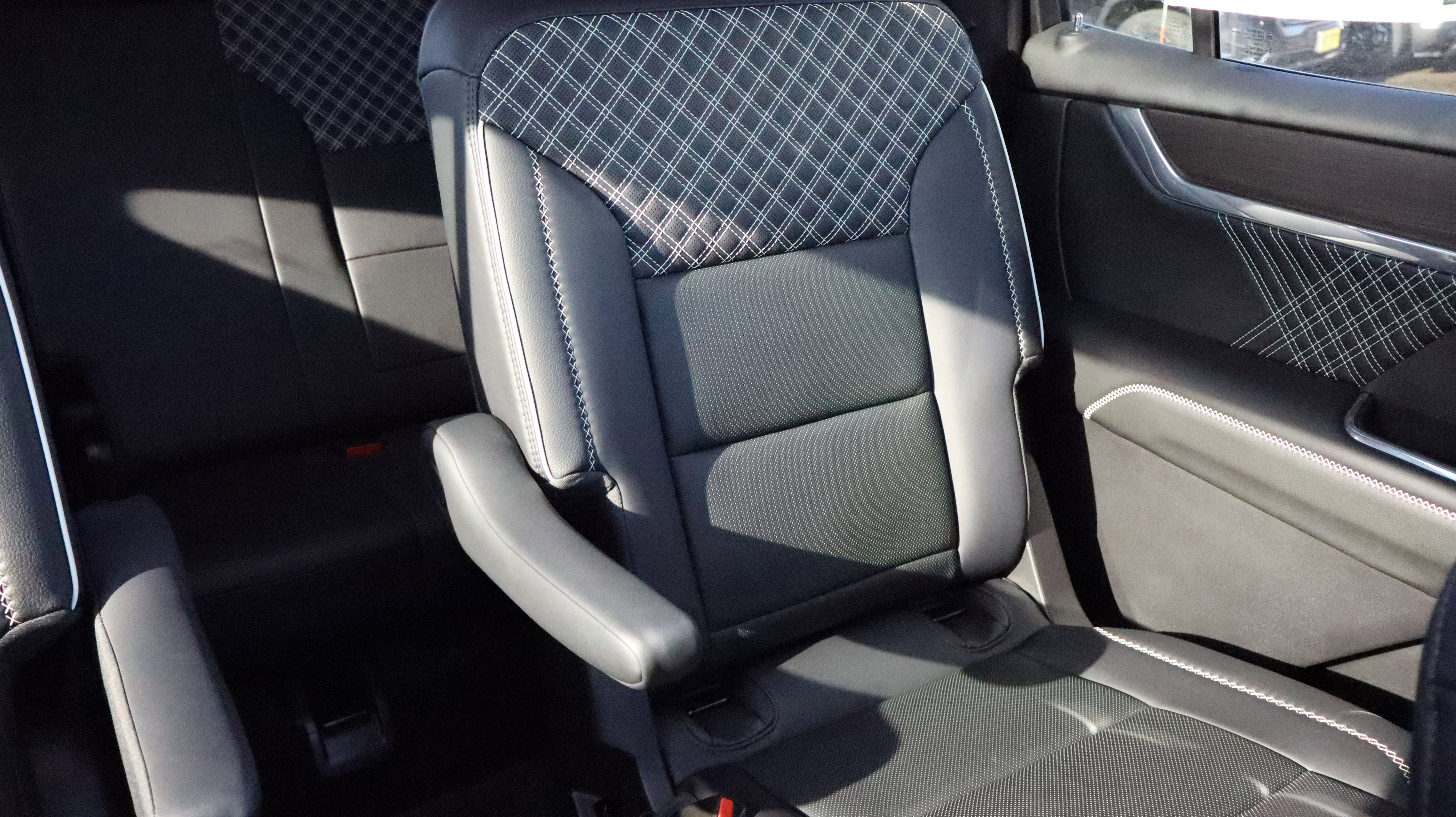 Certified 2024 GMC Acadia Denali w/ LPO, Floor Liner Package image 14