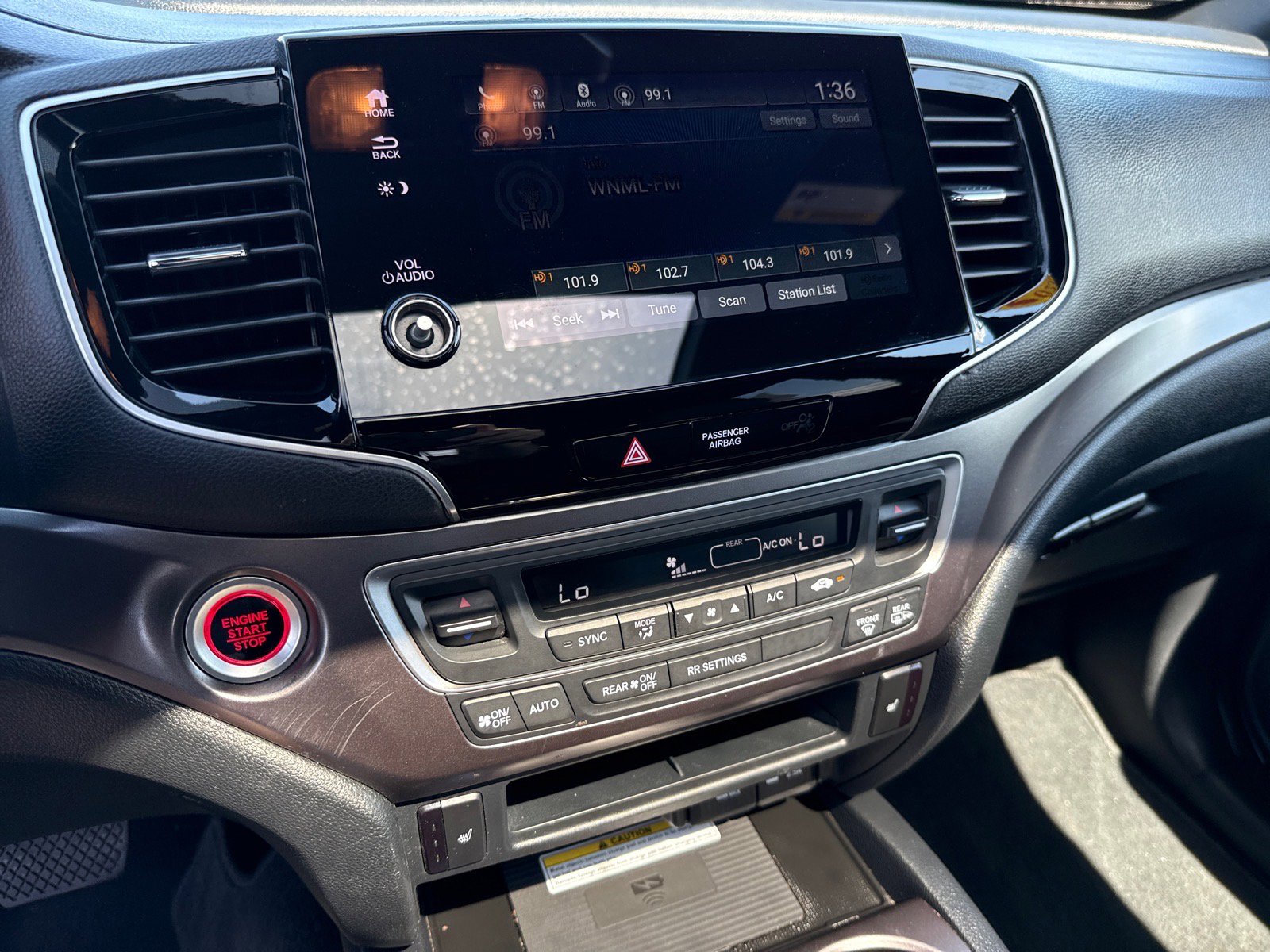 Used 2023 Honda Passport EX-L image 17