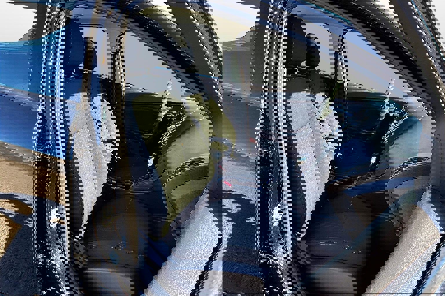 Used 2018 Ford Focus SEL image 7