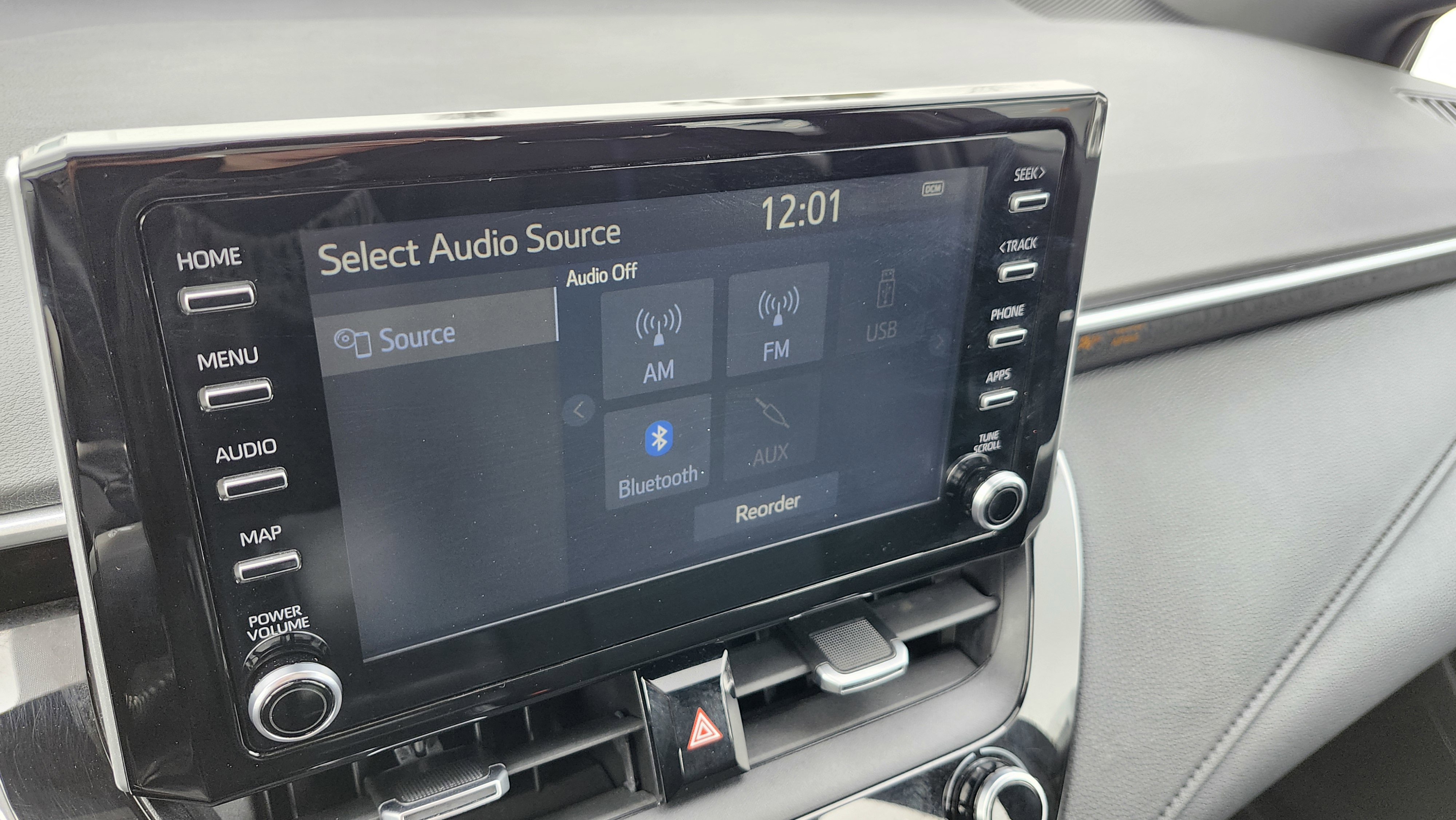 Used 2020 Toyota Corolla SE image 4