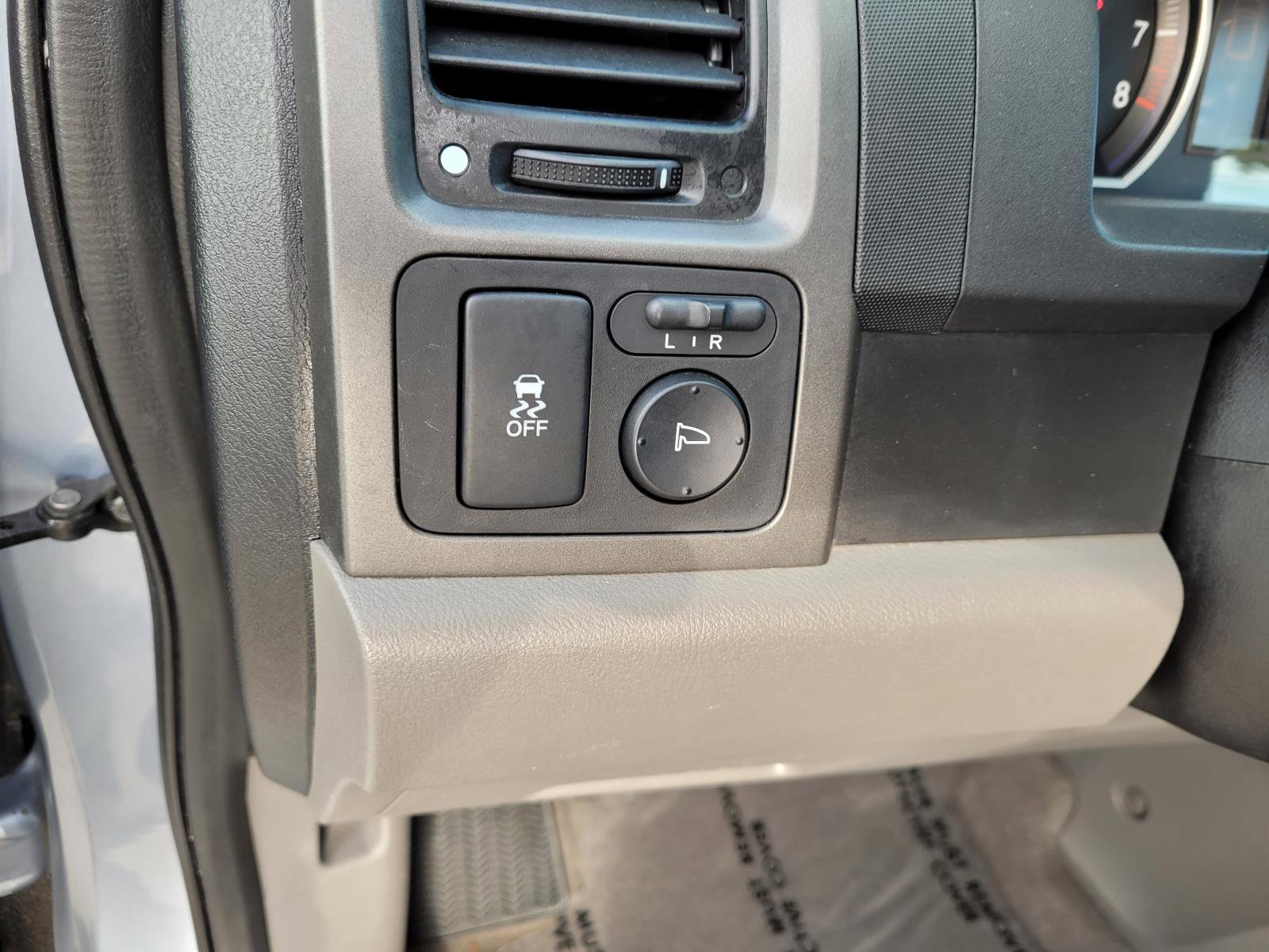 Used 2010 Honda CR-V EX-L image 26