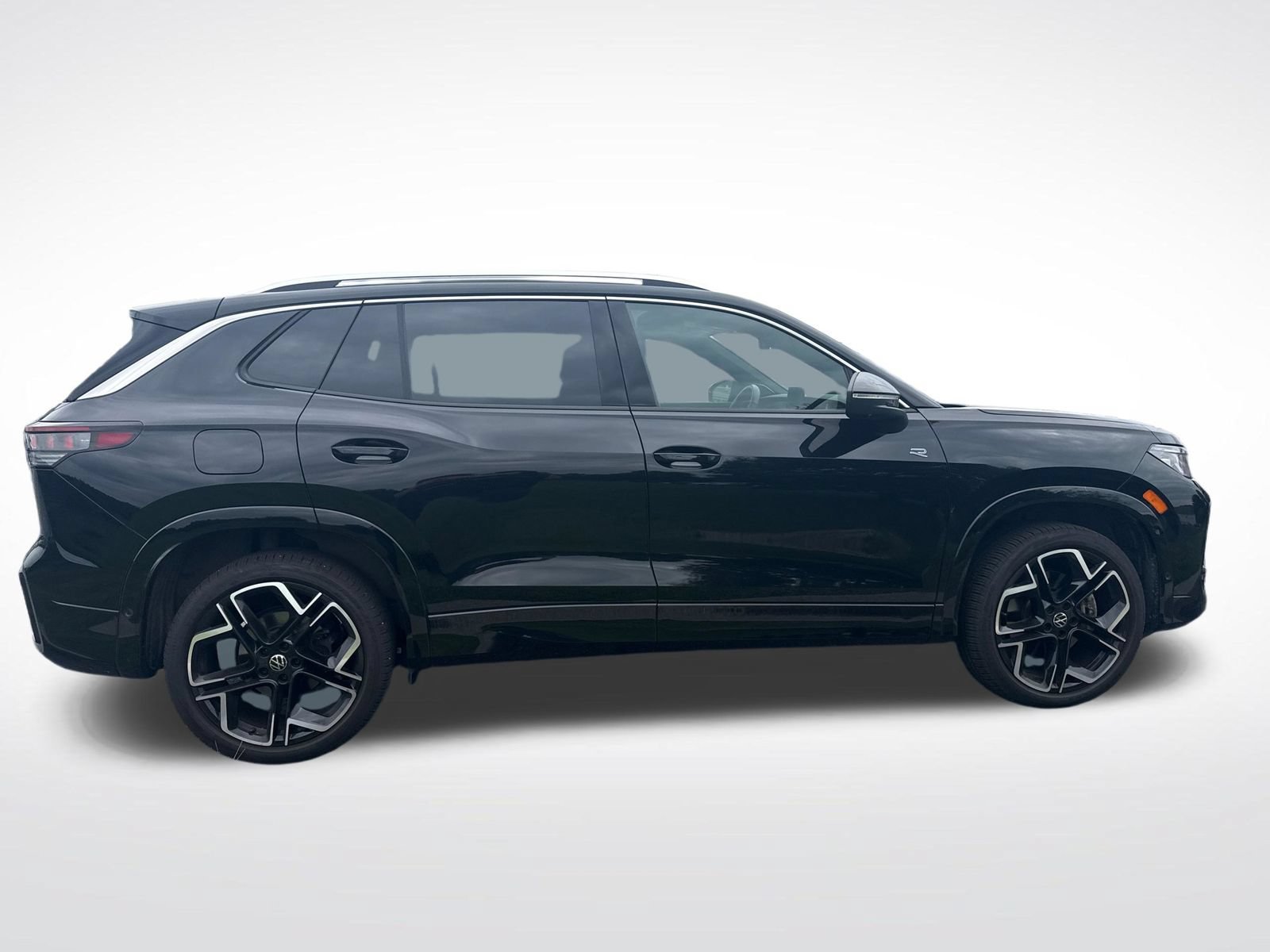 Used 2025 Volkswagen Tiguan SEL R-Line AWD/4WD image 7