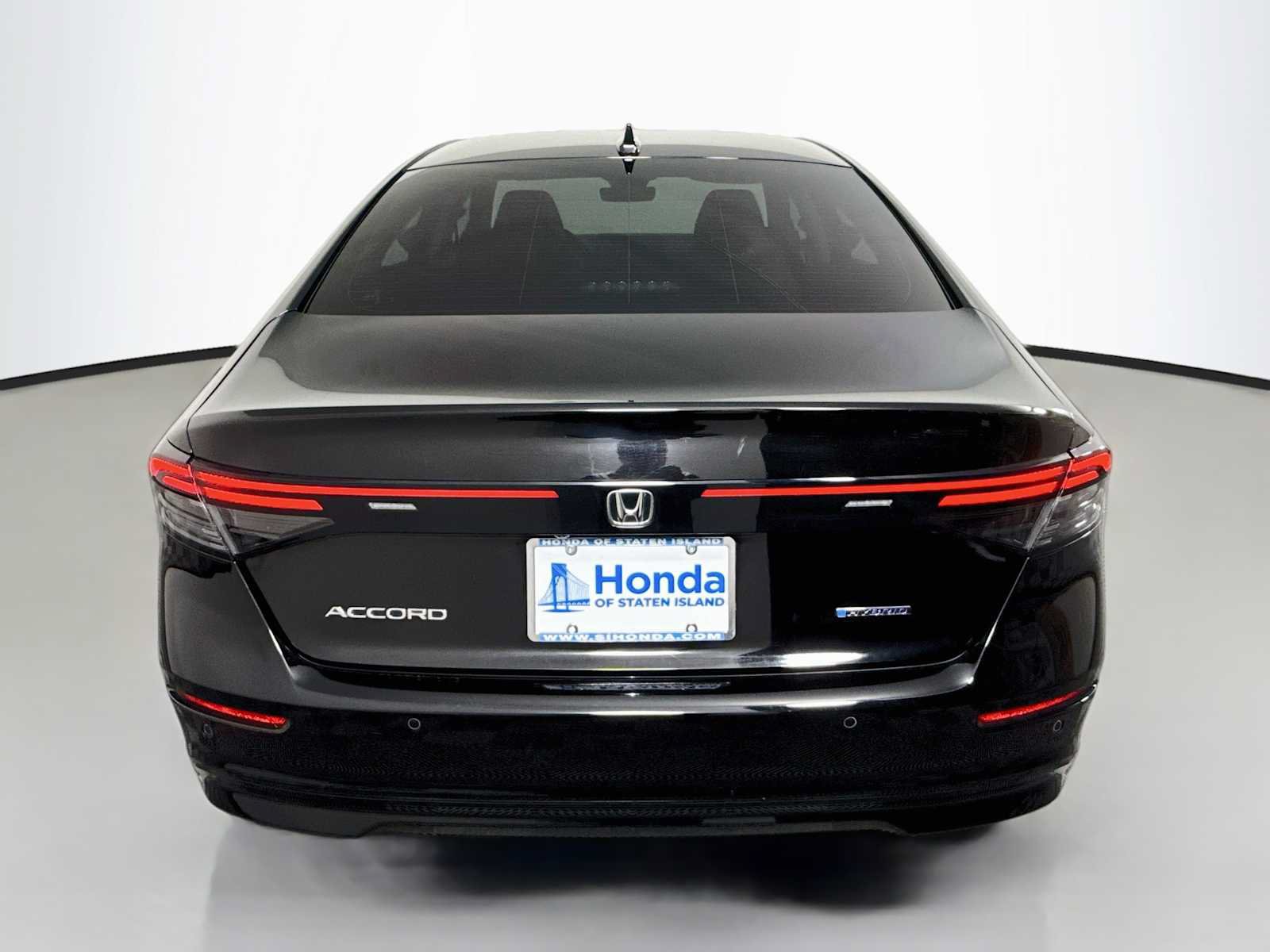 Used 2023 Honda Accord EX-L image 6