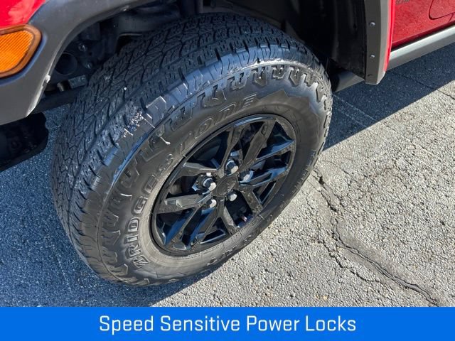 Used 2023 Jeep Gladiator Sport AWD/4WD image 17