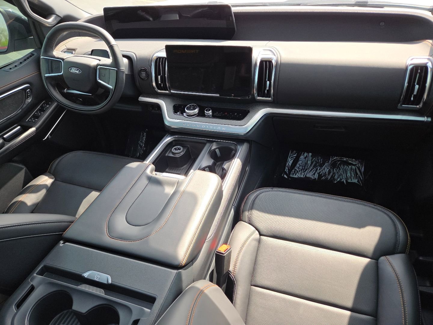 Used 2025 Ford Expedition Tremor image 21