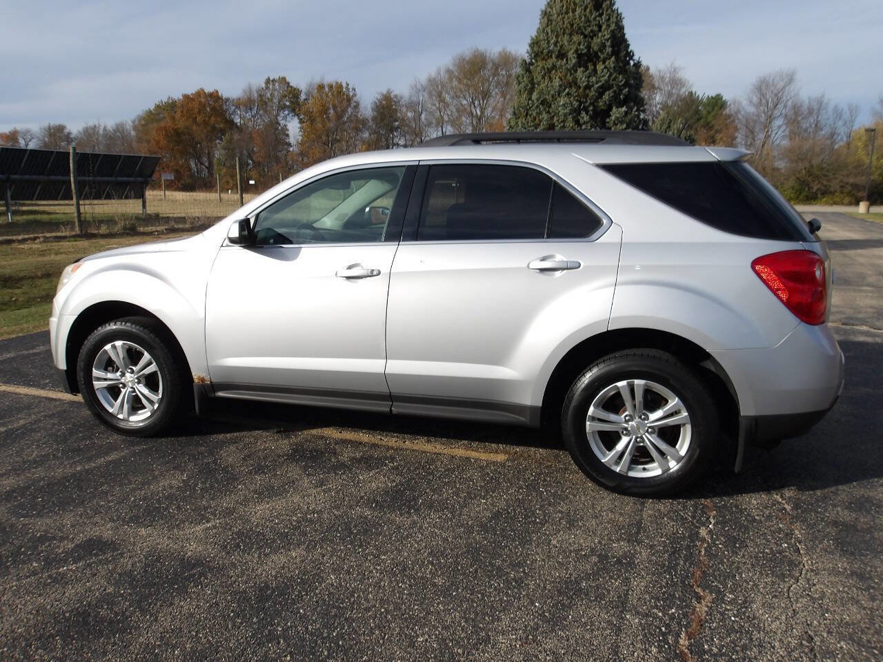 Used 2011 Chevrolet Equinox LT image 11