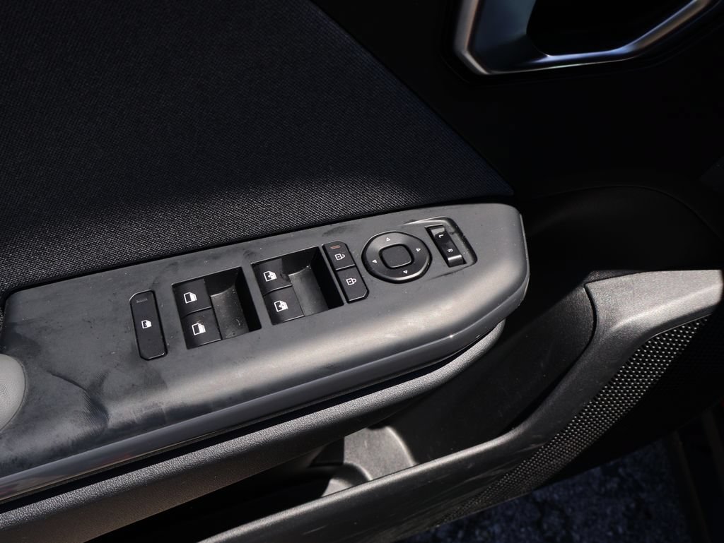 Used 2025 Kia K4 EX FWD image 16