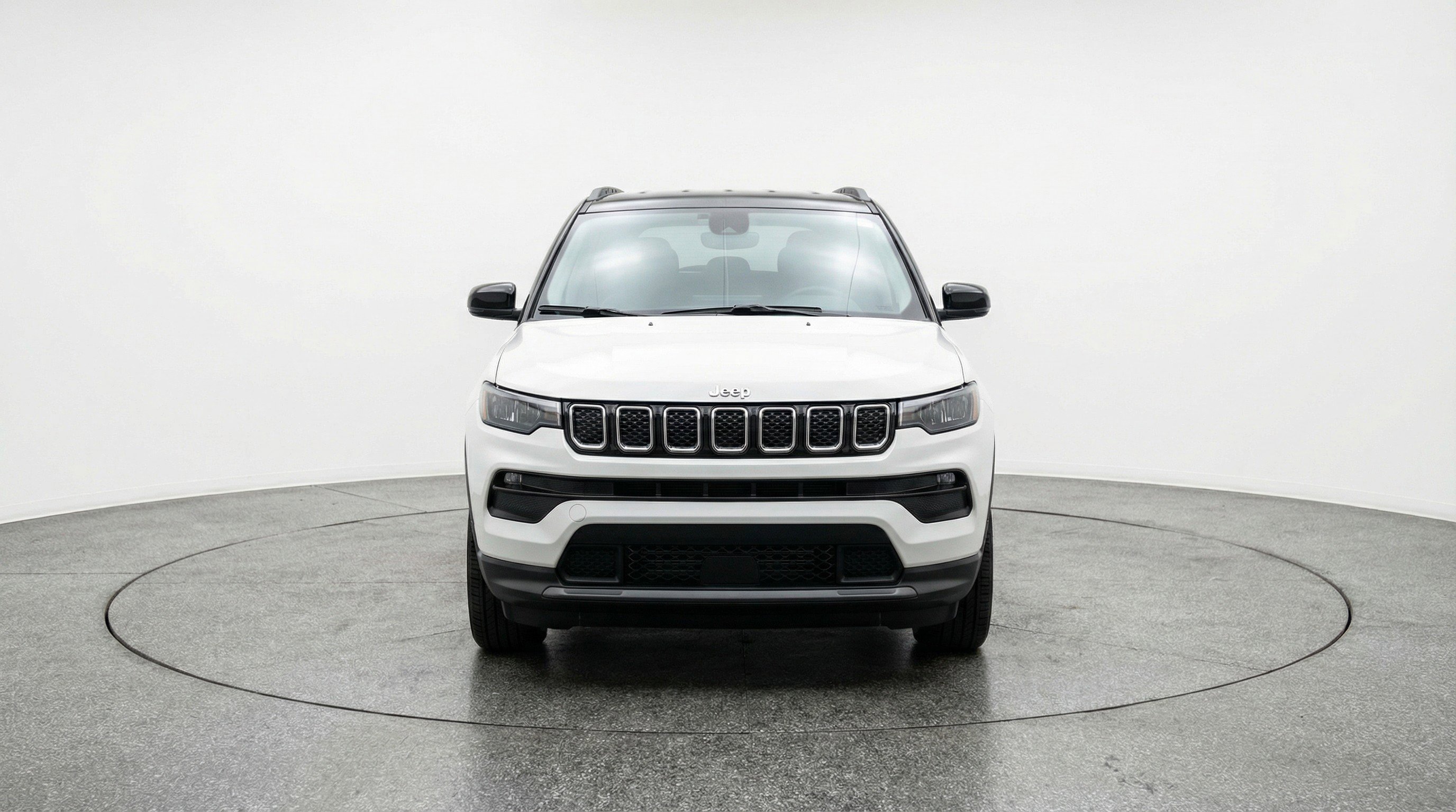 Used 2025 Jeep Compass Limited AWD/4WD image 2