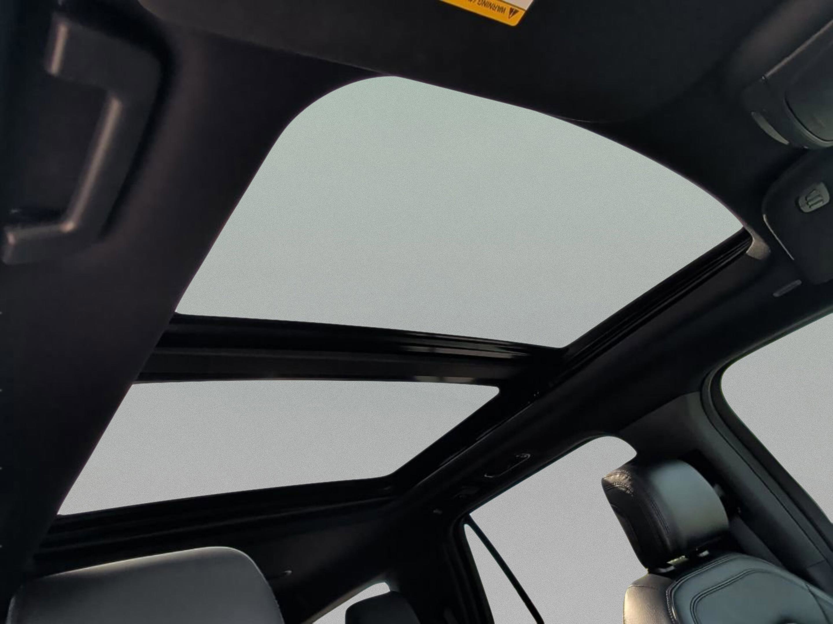 Used 2020 Ford Expedition Limited w/ Equipment Group 301A image 42