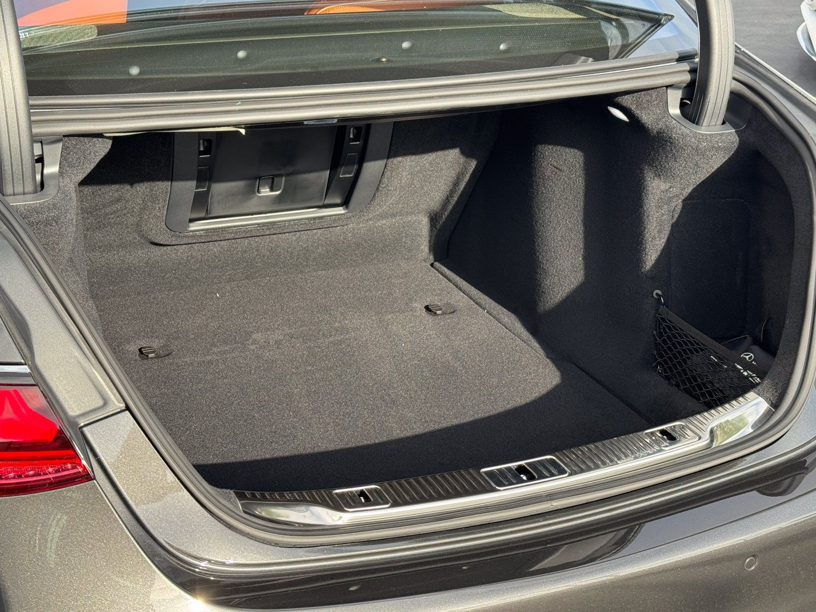 New 2027 Mercedes-Benz S 580 4MATIC Sedan image 6