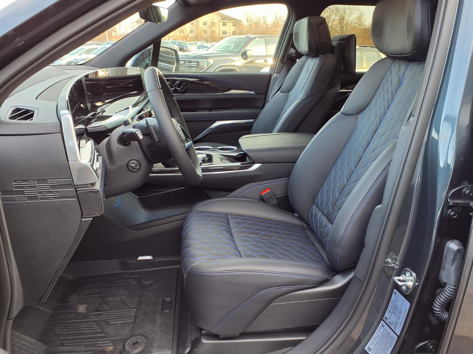 New 2026 Cadillac Escalade IQL Sport 1 w/ LPO, Floor Liner Package image 4