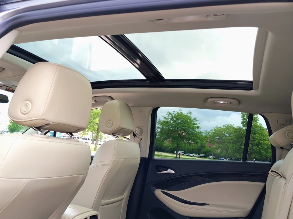 Used 2020 Buick Envision Preferred FWD image 31