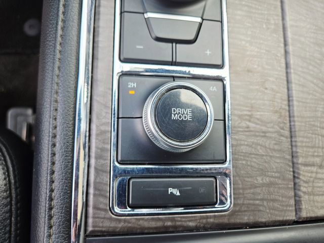 Used 2020 Ford Expedition Max Limited image 33