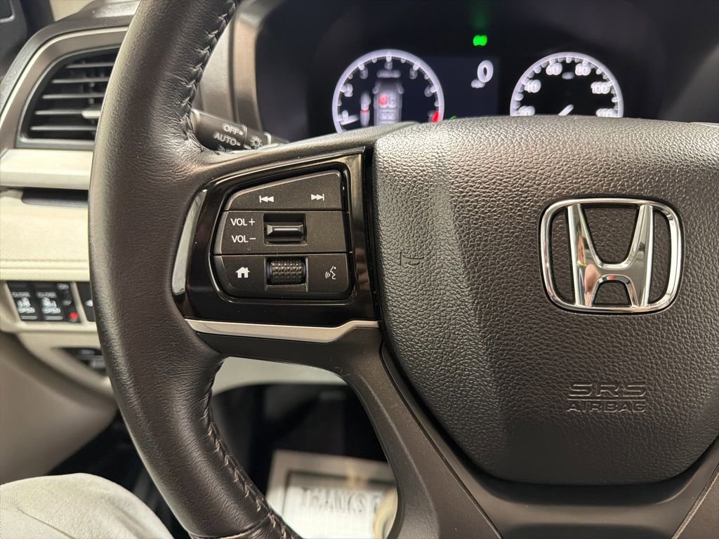 Used 2025 Honda Odyssey EX-L image 22