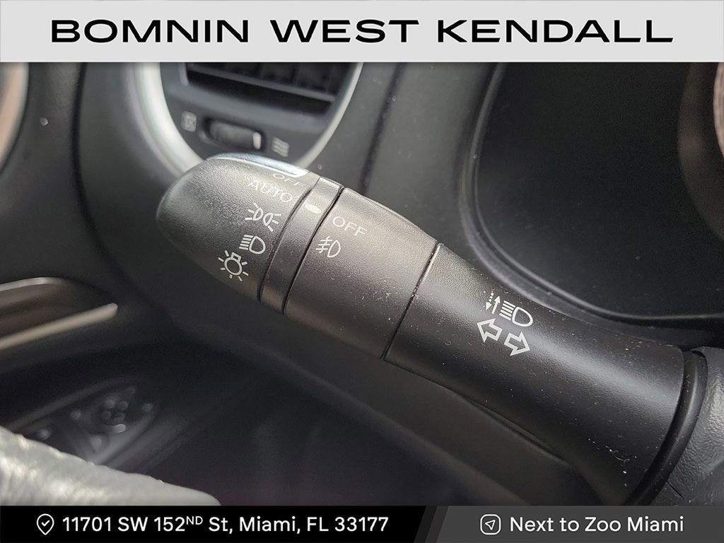 Used 2019 INFINITI QX60 Luxe w/ Essential Package image 13