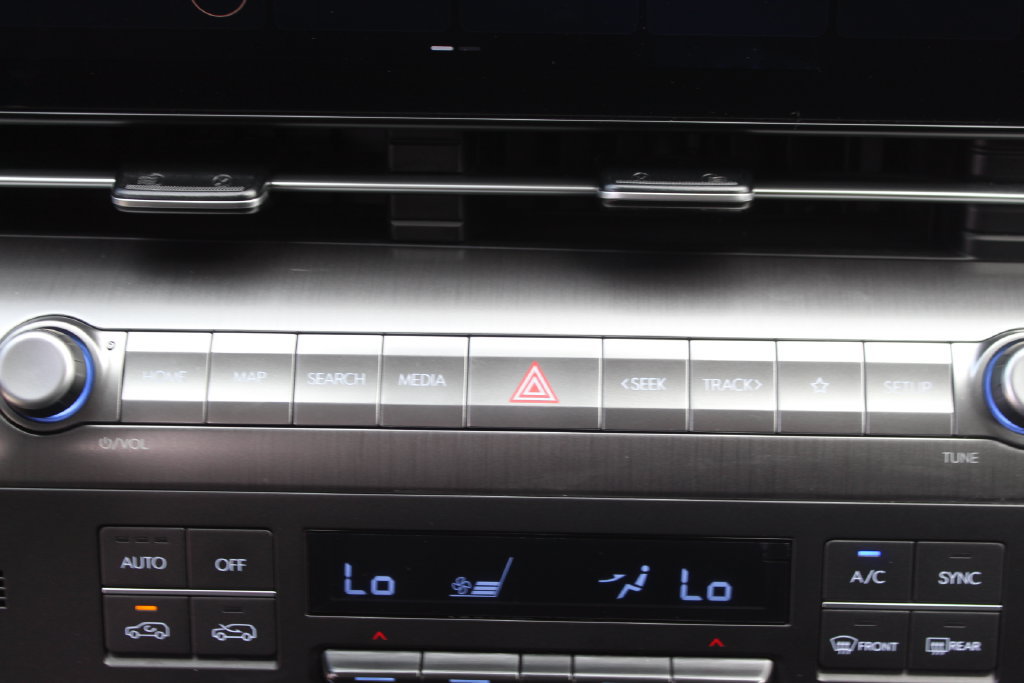 Used 2024 Hyundai Kona SEL FWD image 23