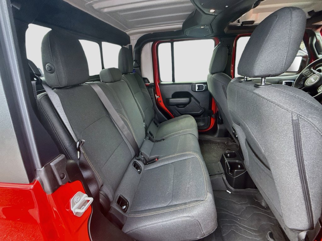 Used 2024 Jeep Gladiator Sport AWD/4WD image 31